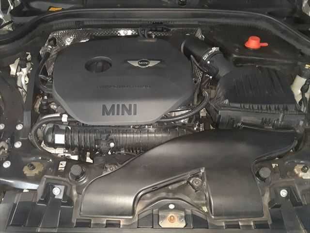 BMW MINI COOPER S 5D 2015 Image 31