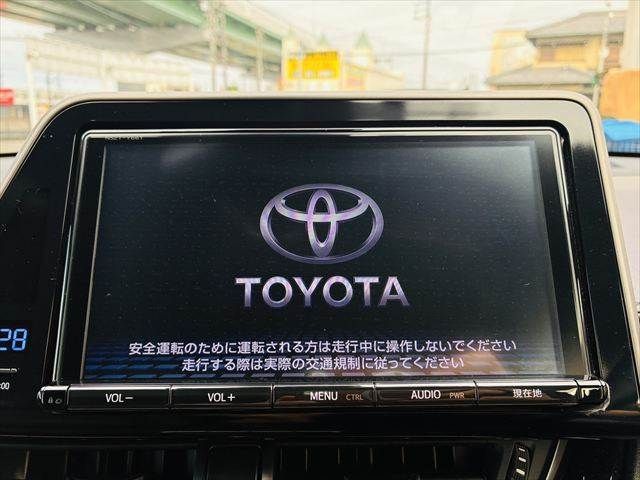 TOYOTA C-HR 2017 Image 31