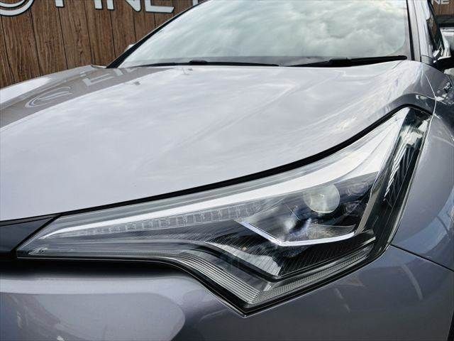 TOYOTA C-HR 2017 Image 31