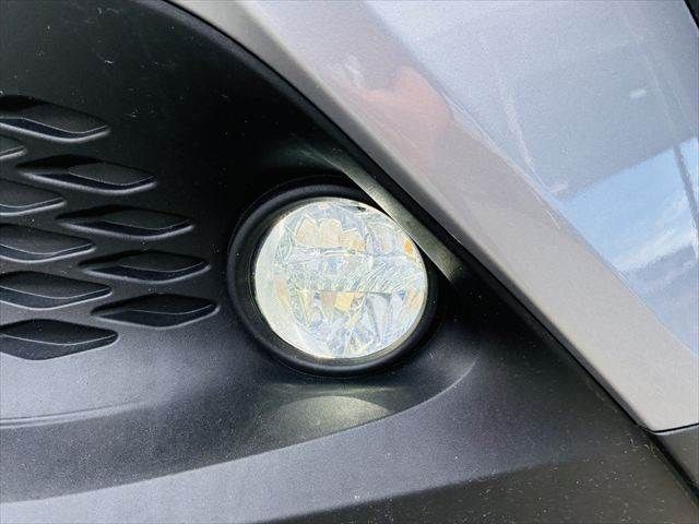 TOYOTA C-HR 2017 Image 31