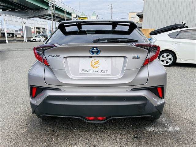 TOYOTA C-HR 2017 Image 31