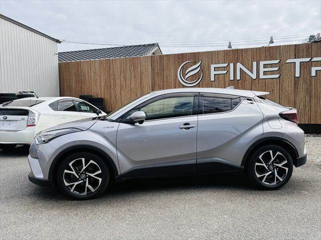 TOYOTA C-HR 2017 Image 31