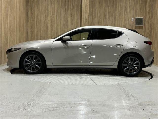 MAZDA 3 FASTBACK 2022 Image 31
