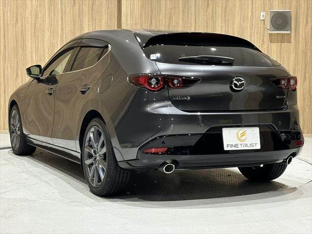 MAZDA 3 FASTBACK 2023 Image 31