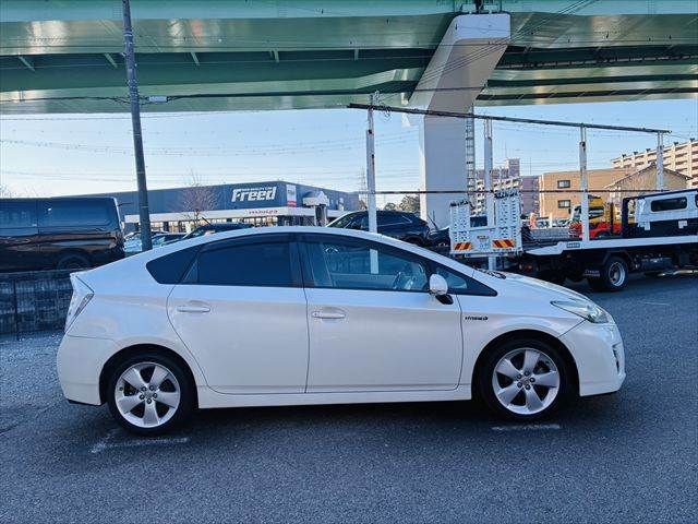 TOYOTA PRIUS 2010 Image 31