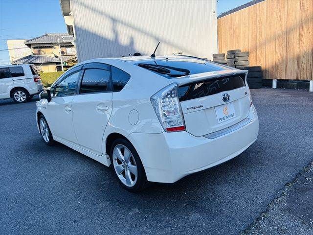 TOYOTA PRIUS 2010 Image 31