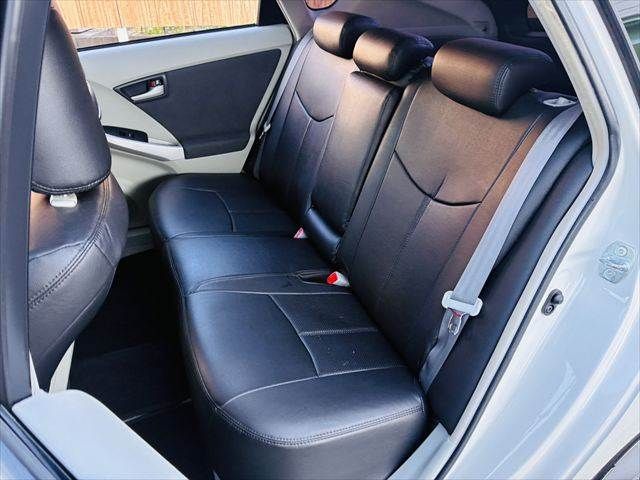 TOYOTA PRIUS 2010 Image 31