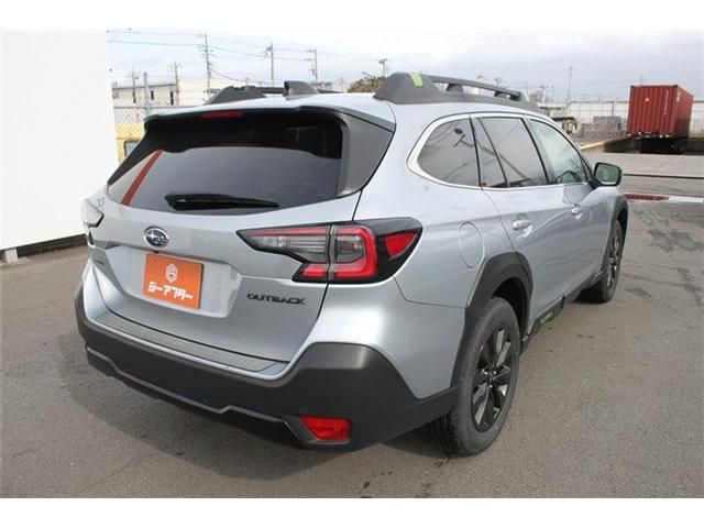 SUBARU LEGACY OUTBACK 2024 Image 31