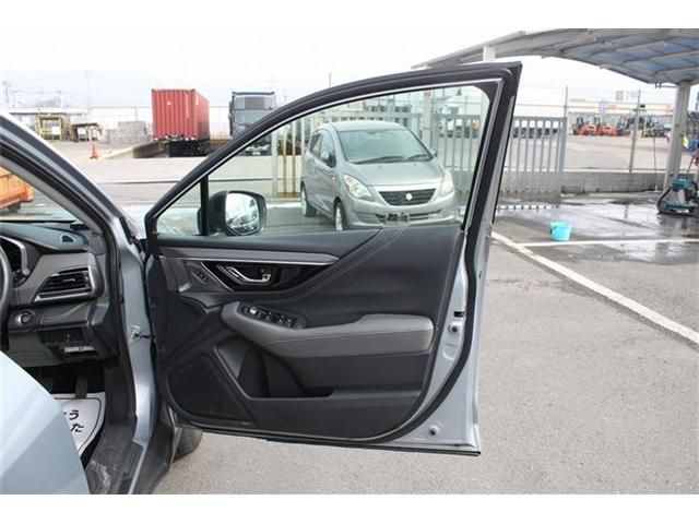 SUBARU LEGACY OUTBACK 2024 Image 31