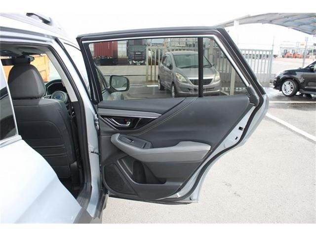 SUBARU LEGACY OUTBACK 2024 Image 31