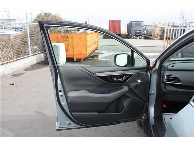 SUBARU LEGACY OUTBACK 2024 Image 31