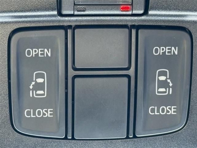 TOYOTA VELLFIRE  HYBRID 4WD 2018 Image 31