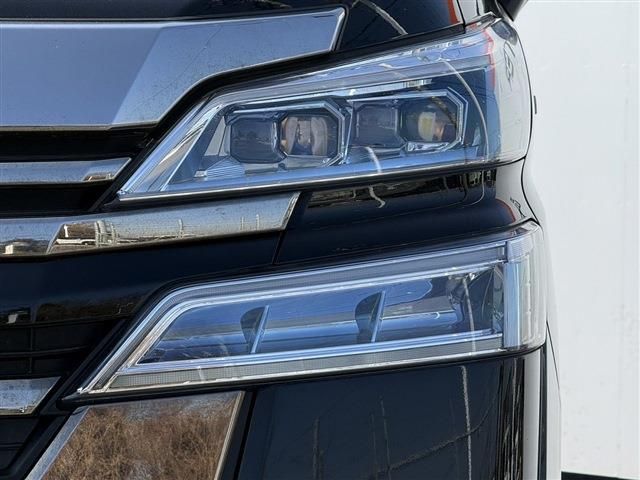 TOYOTA VELLFIRE  HYBRID 4WD 2018 Image 31