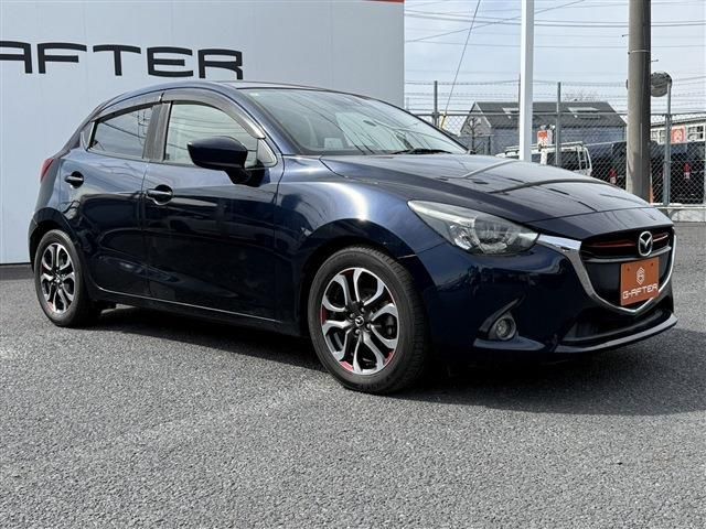 MAZDA DEMIO 2016 Image 31