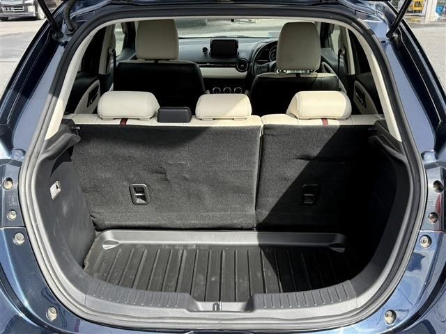 MAZDA DEMIO 2016 Image 31