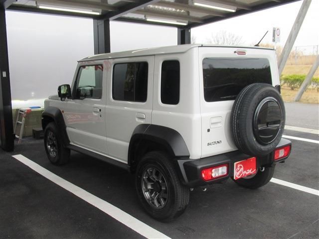 SUZUKI JIMNY NOMADE 2025 Image 31