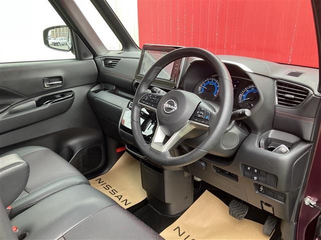 NISSAN ROOX 2025 Image 31