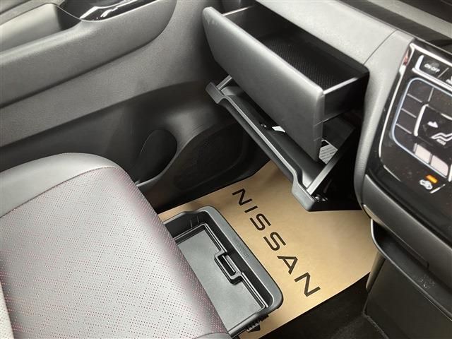 NISSAN ROOX 2025 Image 31