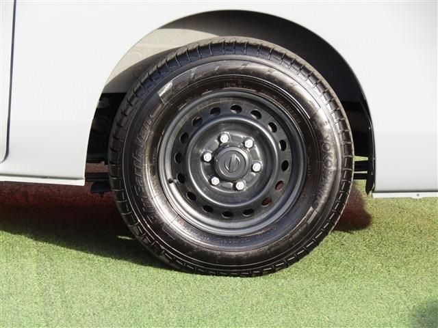 NISSAN CARAVAN VAN 4WD 2024 Image 31