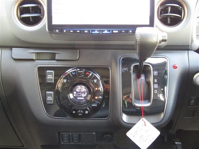 NISSAN CARAVAN VAN 4WD 2024 Image 31