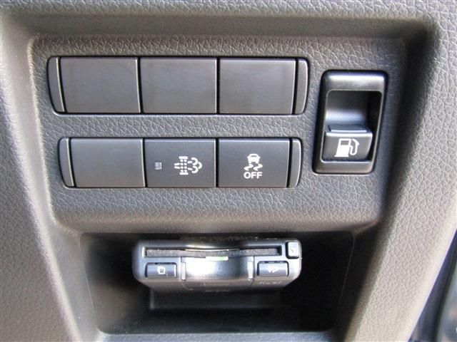 NISSAN CARAVAN VAN 4WD 2024 Image 31