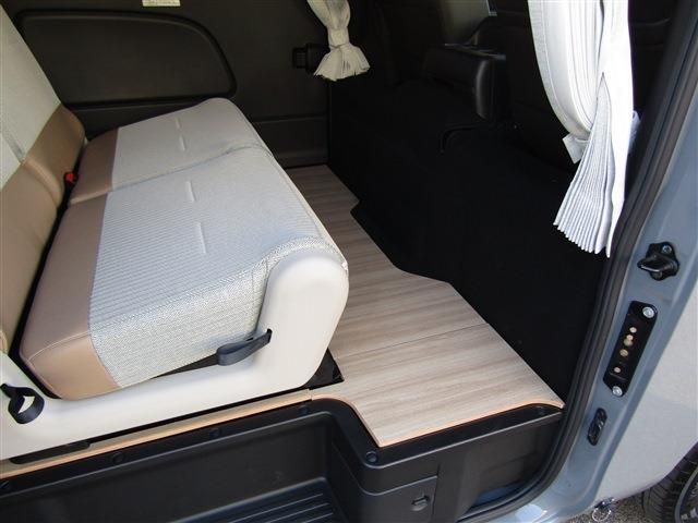 NISSAN CARAVAN VAN 4WD 2024 Image 31