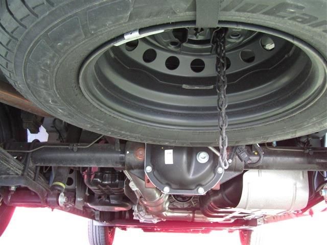 NISSAN CARAVAN VAN 4WD 2024 Image 31