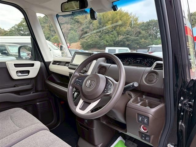 HONDA N BOX 2023 Image 31
