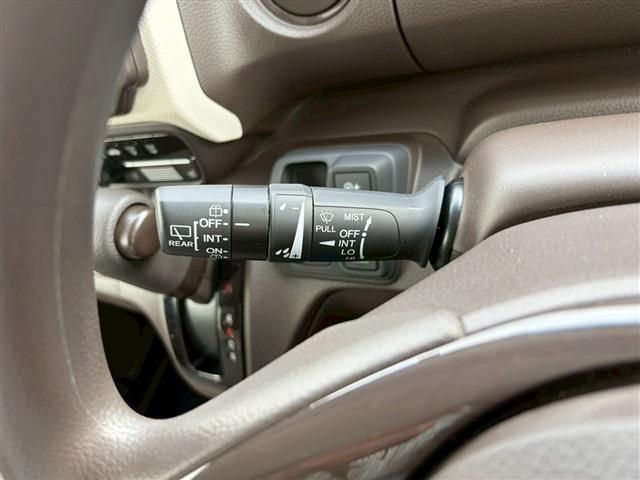 HONDA N BOX 2023 Image 31