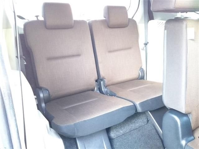 TOYOTA SIENTA 2016 Image 31