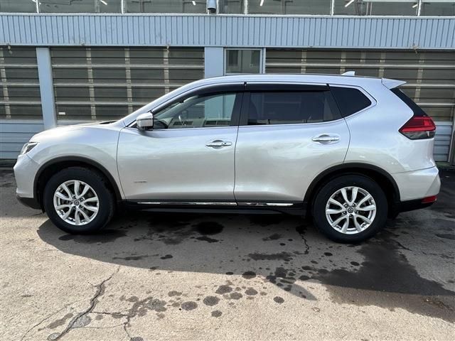 NISSAN X-TRAIL HYBRID 4WD 2018 Image 31