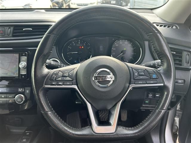 NISSAN X-TRAIL HYBRID 4WD 2018 Image 31