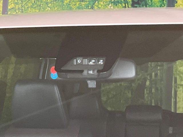 TOYOTA ESQUIRE 2017 Image 31