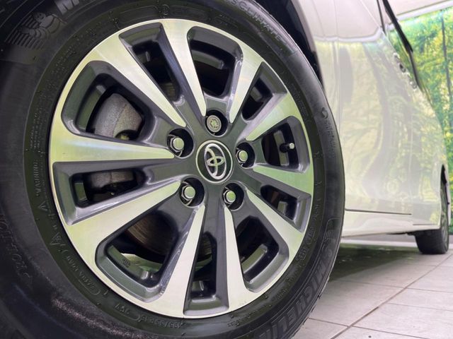 TOYOTA ESQUIRE 2017 Image 31