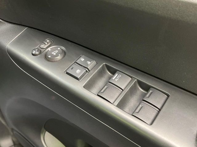 HONDA N BOX 2015 Image 31