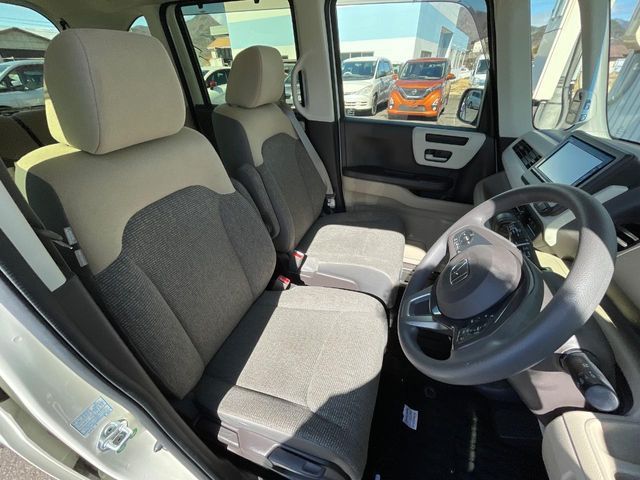 HONDA N BOX 2017 Image 31