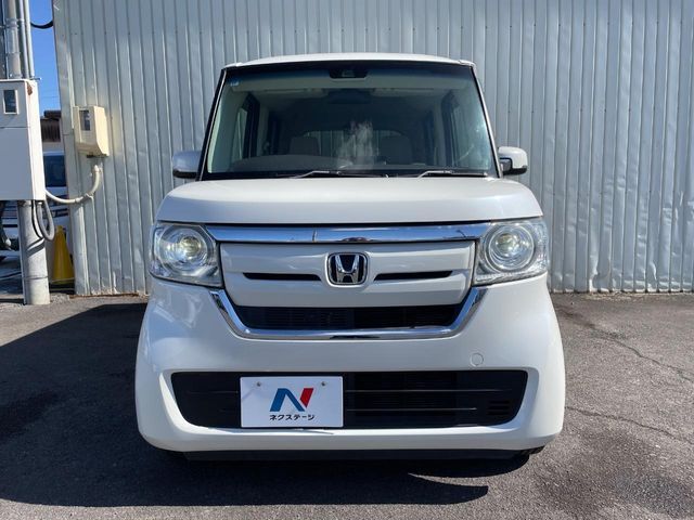 HONDA N BOX 2017 Image 31