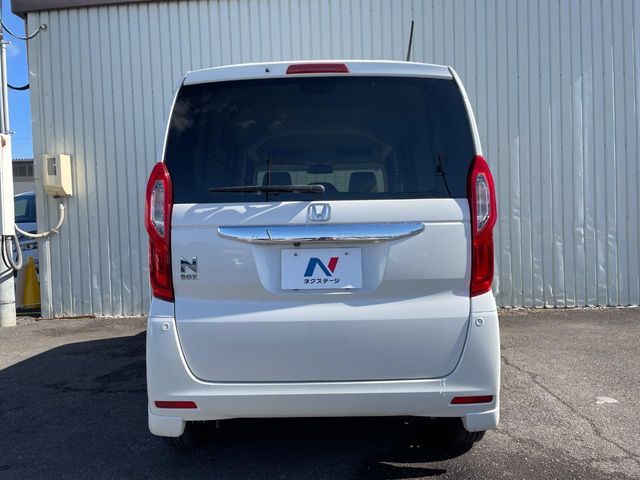 HONDA N BOX 2017 Image 31