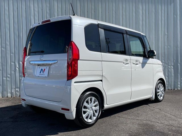 HONDA N BOX 2017 Image 31