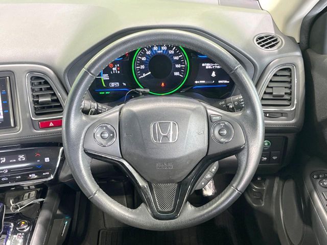 HONDA VEZEL HYBRID 2014 Image 31