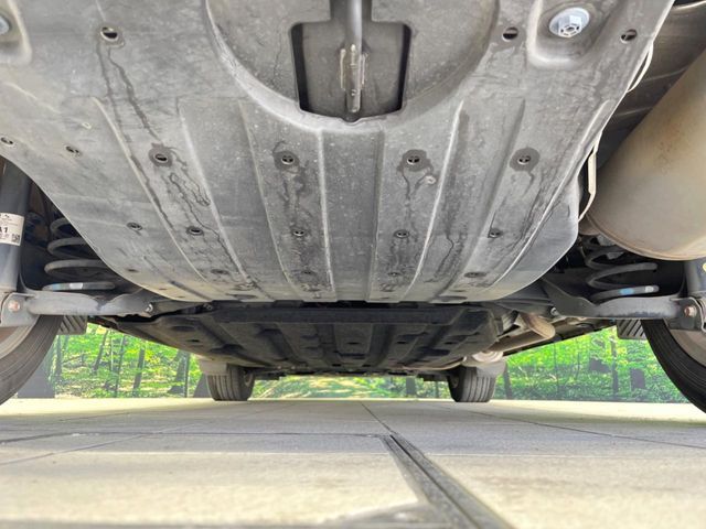 HONDA VEZEL HYBRID 2014 Image 31