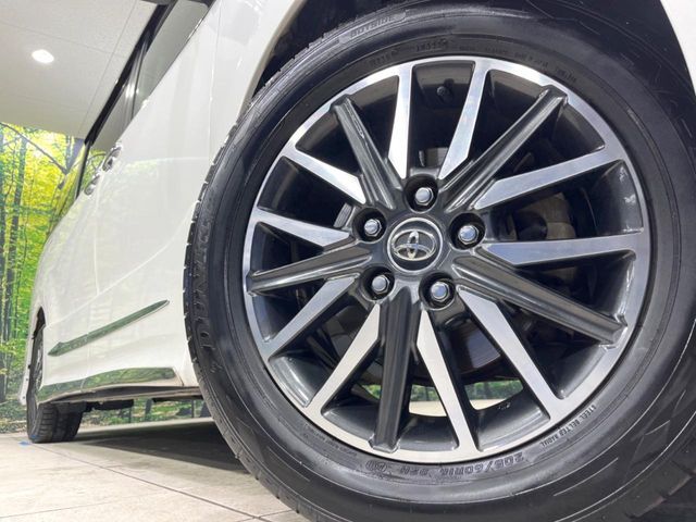 TOYOTA VOXY 2016 Image 31