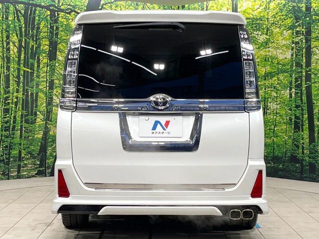 TOYOTA VOXY 2016 Image 31