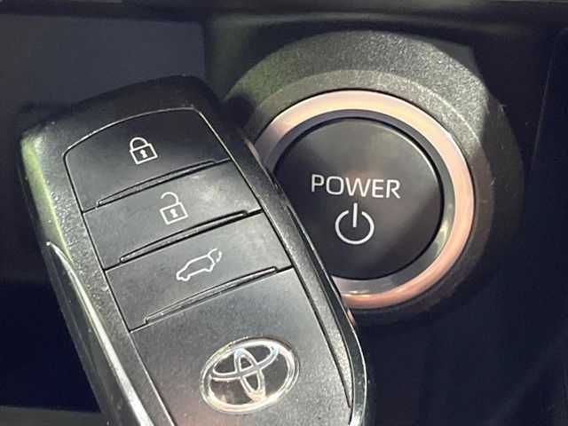 TOYOTA HARRIER HYBRID 2023 Image 31