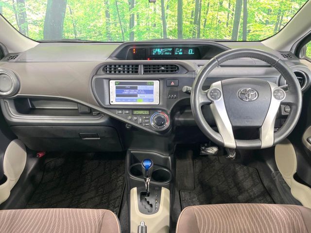 TOYOTA AQUA 2013 Image 31