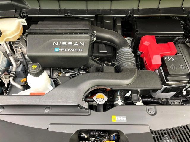 NISSAN SERENA  WG 2023 Image 31