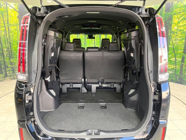 TOYOTA ESQUIRE 2019 Image 31