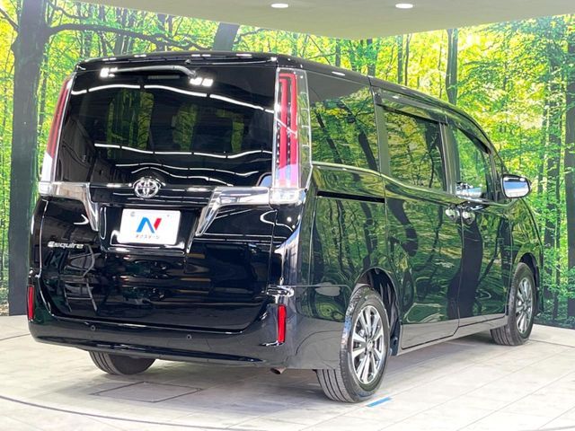 TOYOTA ESQUIRE 2019 Image 31