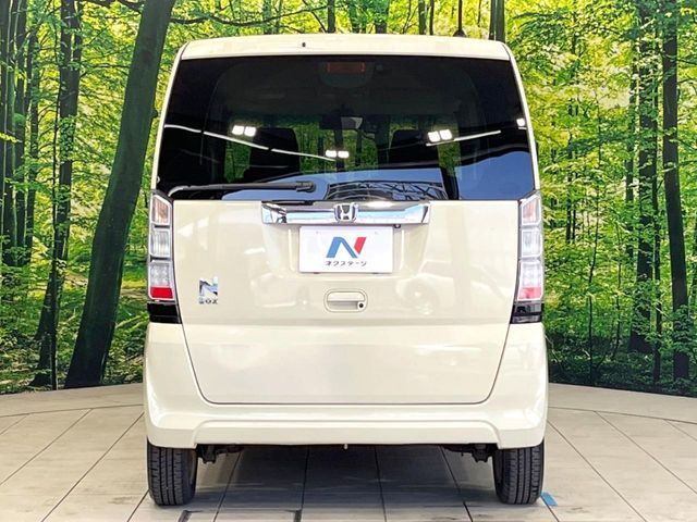 HONDA N BOX 2015 Image 31