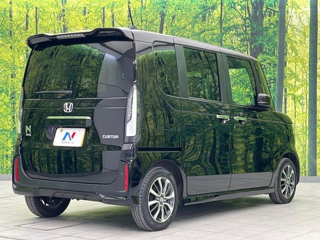 HONDA N BOX CUSTOM 2025 Image 31